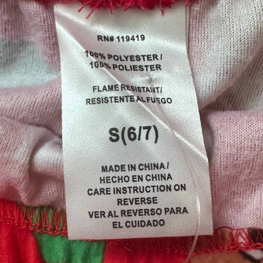 Rudolph the Red Nosed Reindeer Christmas Kids 2 Piece Pajama Set S 6/7 New - Picture 5 of 6